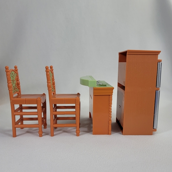 Fisher Price Mattel Loving Family Dollhouse Furniture  Fridge Chairs Island Sink - Picture 3 of 14